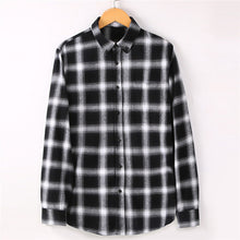 Load image into Gallery viewer, High Quality Men's Fashion Plaid Long Sleeved Shirt Flannel 100% Cotton Soft Male Social